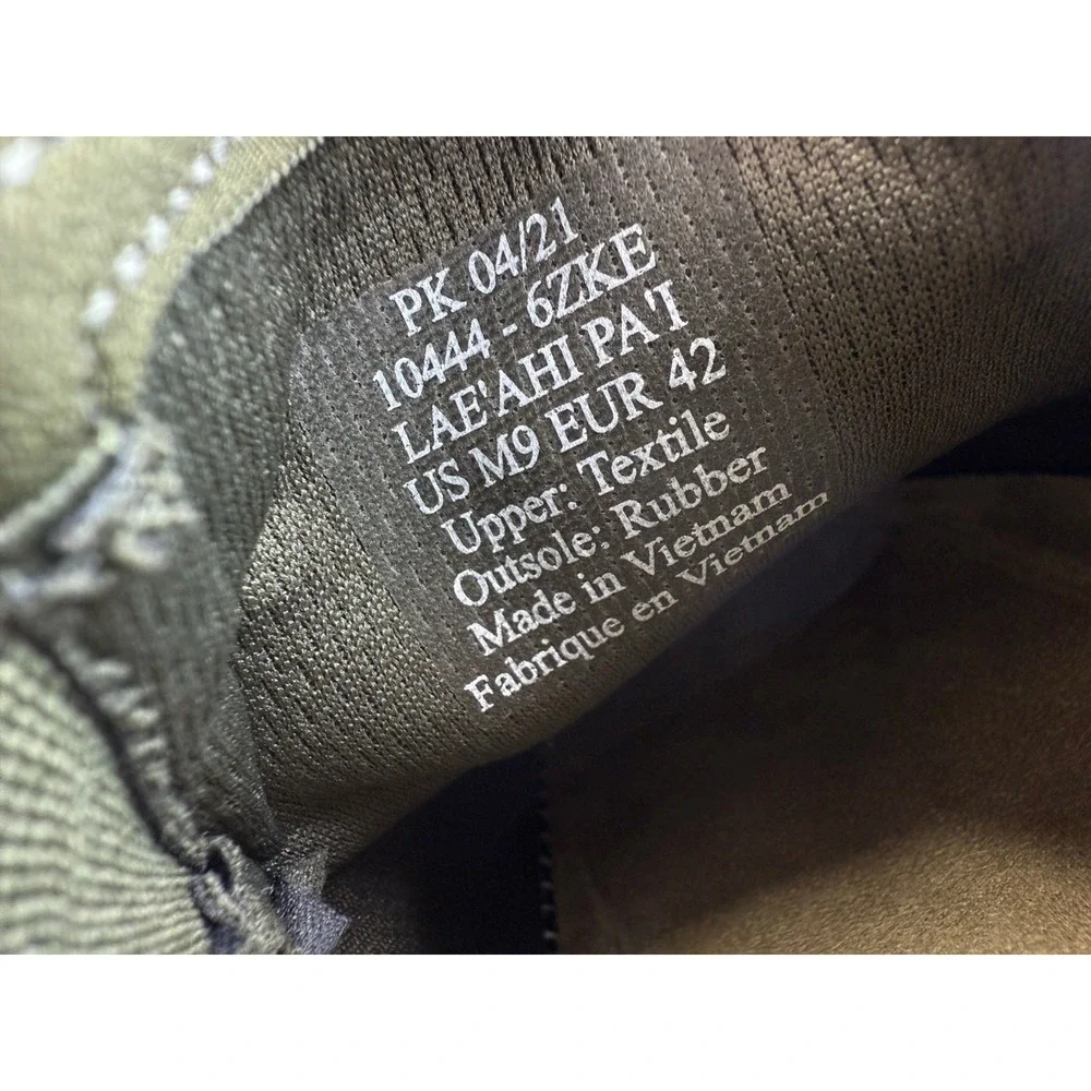 OLUKAI Lae'ahi Pa'i Mens Size 9 Slip On Camo Green‎ Boat Shoes 10444-6ZKE